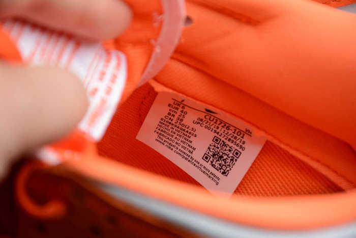 SB Dunk “Syracuse” White Orange CU1726-101