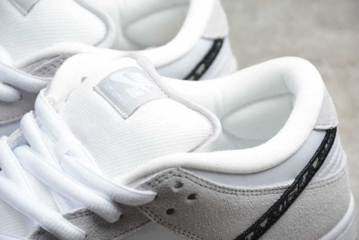 SB Dunk Dior Wolf Grey White BQ6817-002