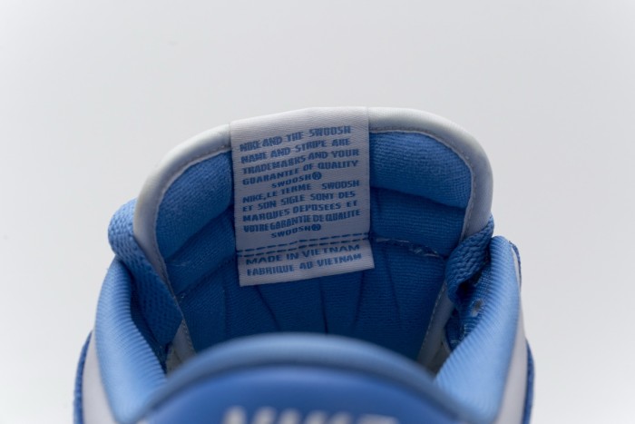 SB Dunk Low SP White Blue DD1391-400