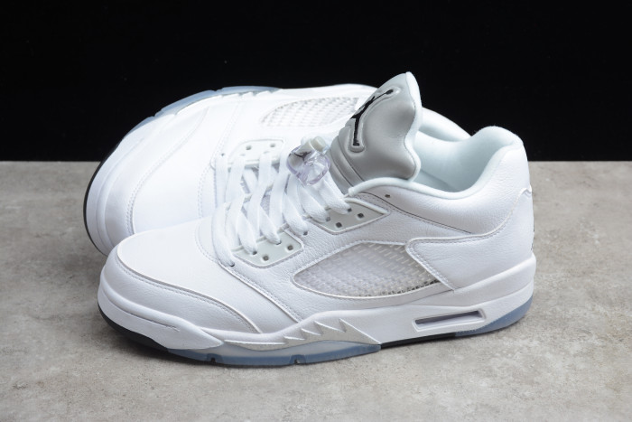 Air Jordan 5 Retro Low Wolf Grey White Black 819172-122