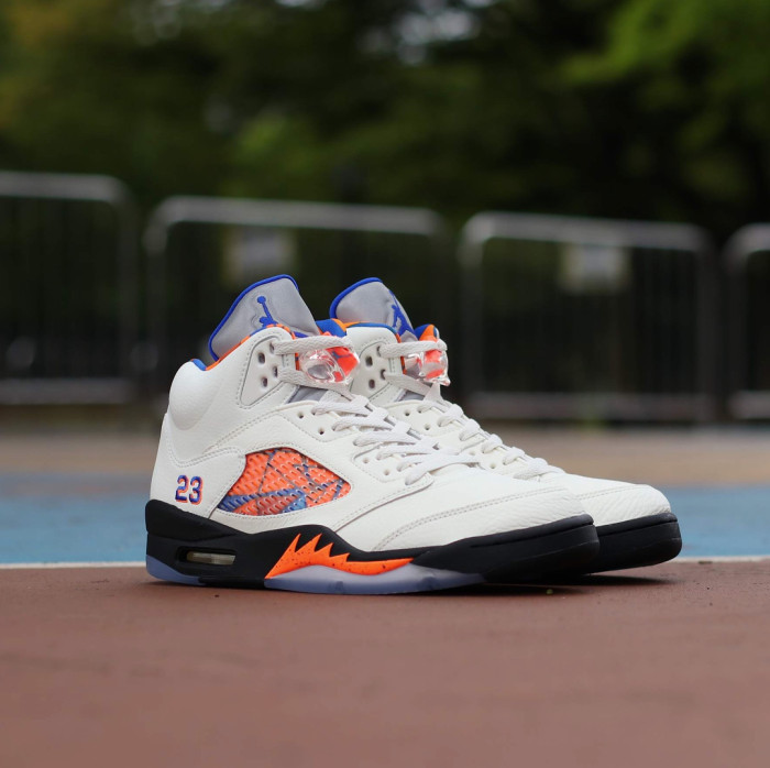 Air Jordan 5 “International Flight” 136027-148
