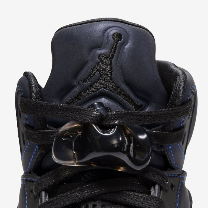 Air Jordan 5 WMNS “Oil Grey” CD2722-001