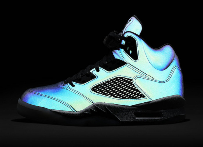 Air Jordan 5 WMNS “Oil Grey” CD2722-001