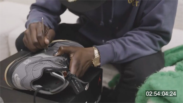 OFF-WHITE x Air Jordan 5 Retro SP “Muslin” CT8480-001