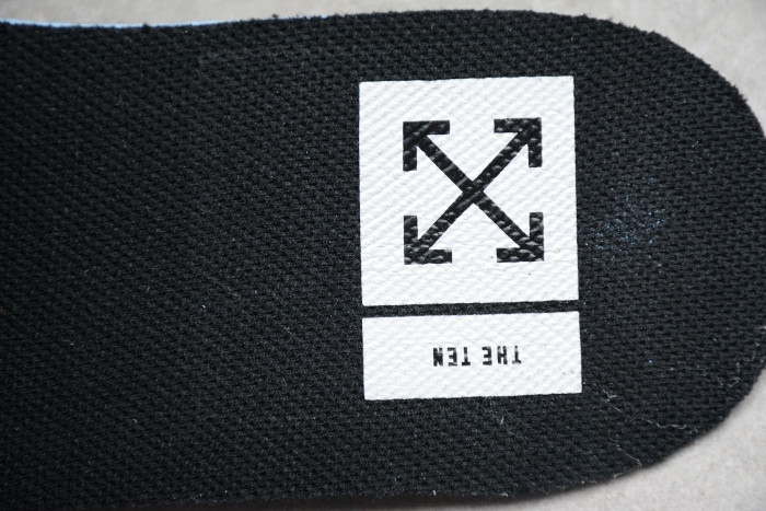 Off-White x Air Force 1「The Ten」2.0 with Zip-Tie AO4606-001