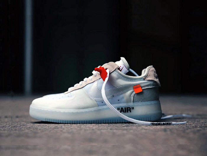 Off White x Air Force 1 Virgil Low White with Zip-Tie A04606-100