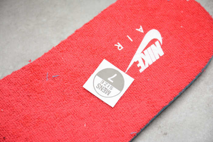 Off-White x Air Jordan 4 Retro Black Red CV9388-001