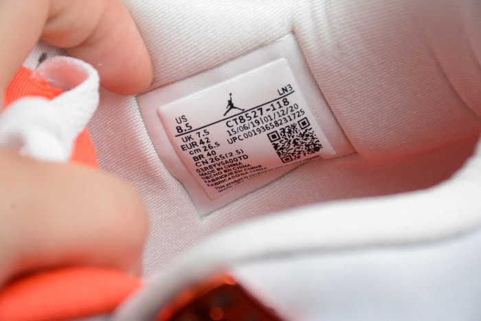 Air Jordan 4 Metallic Orange CT8527-118