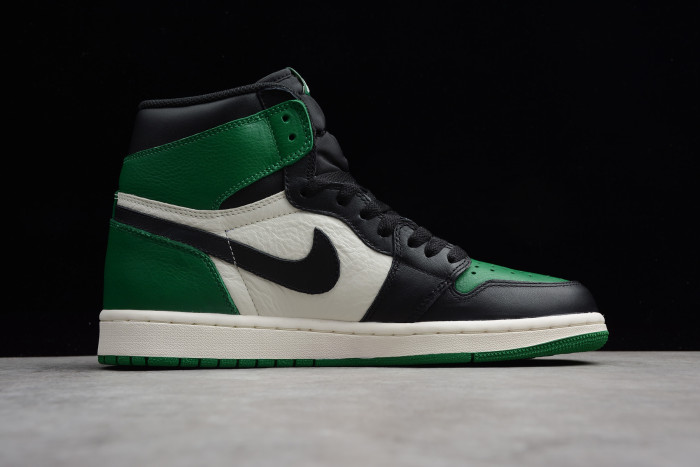 Air Jordan 1 “Pine Green” 555088-302