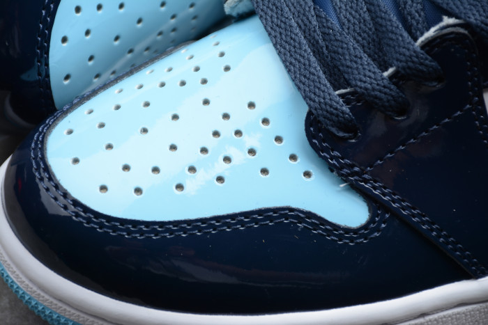 Air Jordan 1 Retro High OG “UNC Patent” CD0461-401