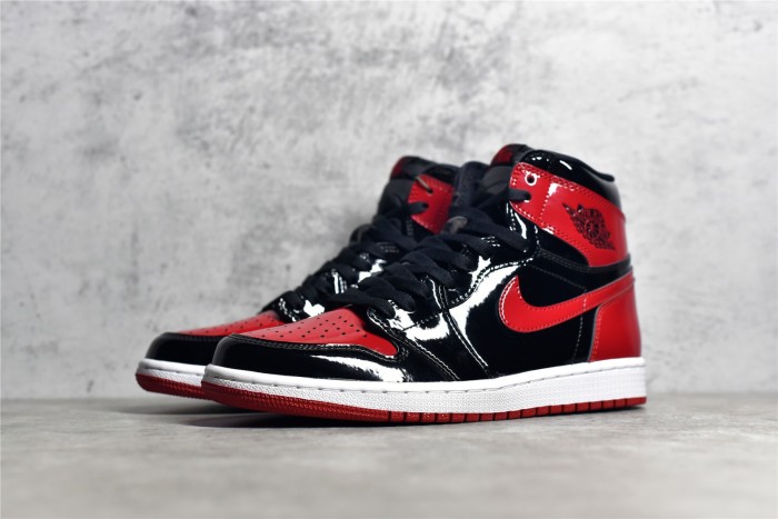 Air Jordan 1 Retro High OG Bred Patent 555088-063