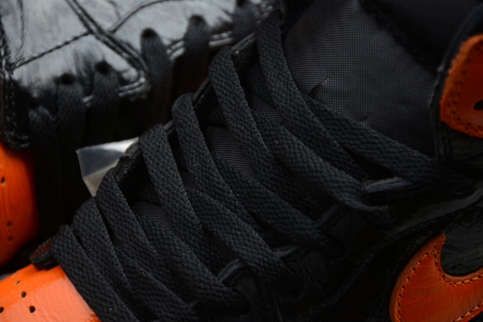 Air Jordan 1 Retro High OG “Shattered Backboard 3.0” 555088-028