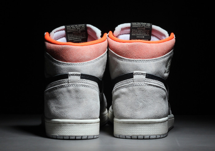 Air Jordan 1 Retro High OG “Neutral Grey” 555088-018