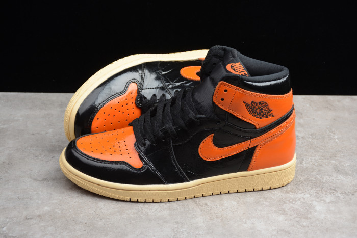 Air Jordan 1 Retro High OG “Shattered Backboard 3.0” 555088-028