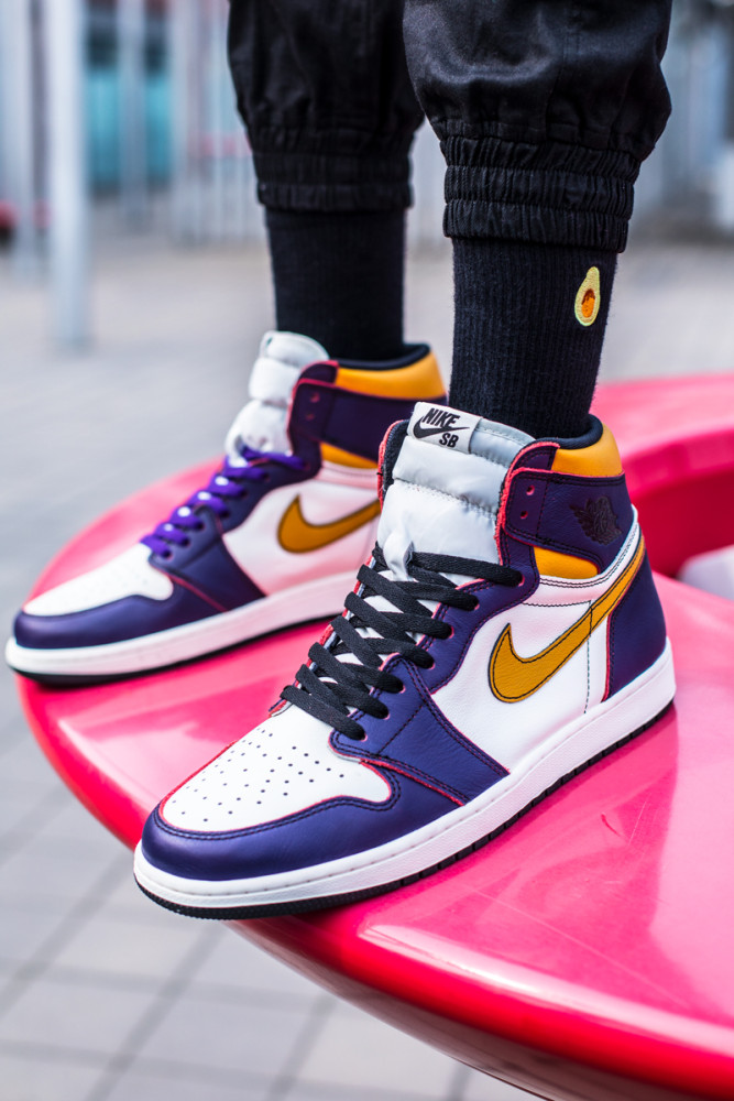 SB x Air Jordan 1 Retro High OG “Court Purple” CD6578-507