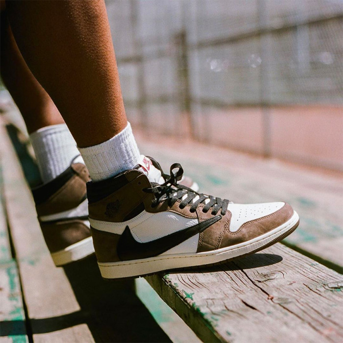 Travis Scott x Nike Air Jordan 1 Retro High “Cactus Jack” CD4487-100