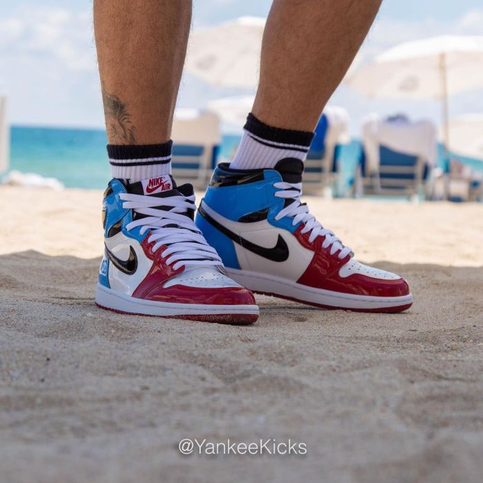 Air Jordan 1 High OG “Fearless” CK5666-100