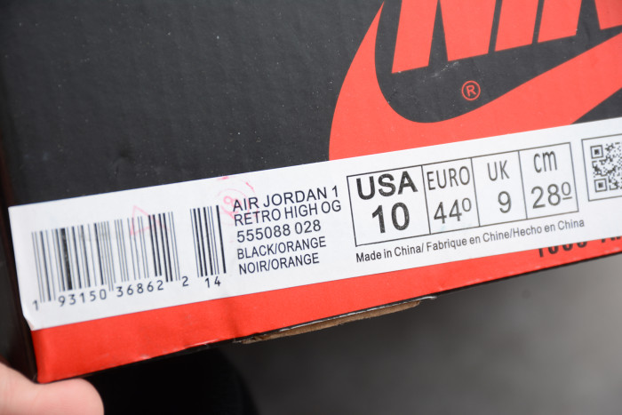Air Jordan 1 Retro Shattered Backboard 3.0 555088-028