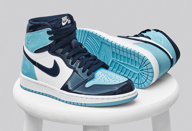 Air Jordan 1 Retro High OG “UNC Patent” CD0461-401