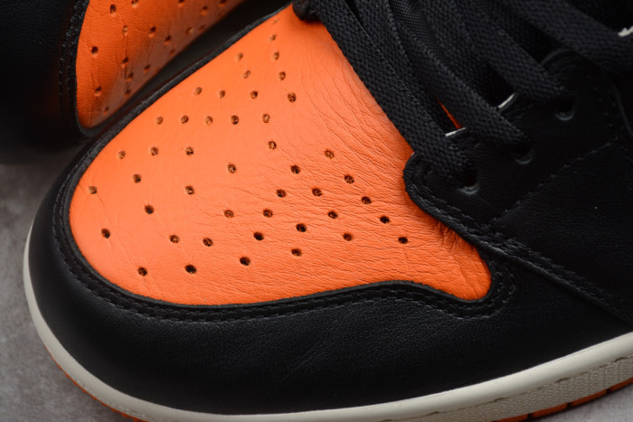 Air Jordan 1 Retro High OG “Shattered Backboard” 555088-005