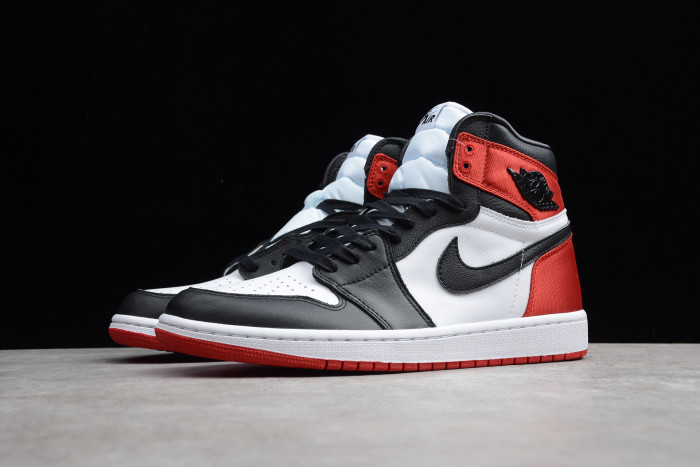 Air Jordan 1 Satin “Black Toe” WMNS CD0461-016