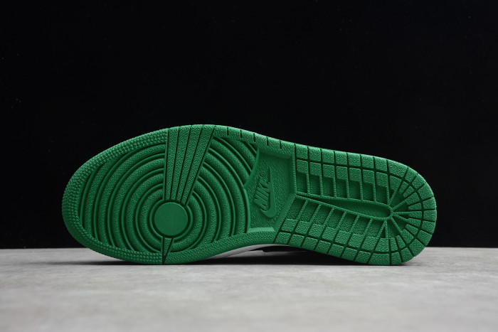 Air Jordan 1 “Pine Green” 555088-030