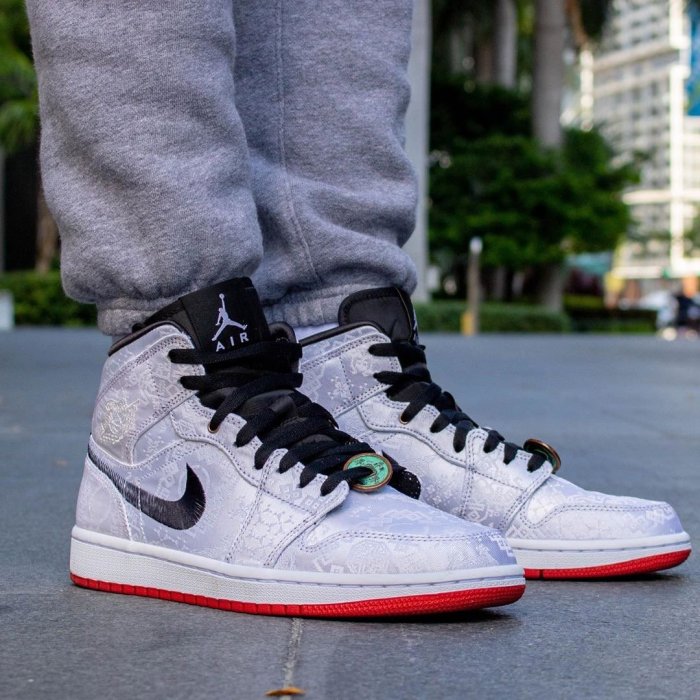 Edison Chen CLOT x Air Jordan 1 Mid “Fearless” CU2804-100