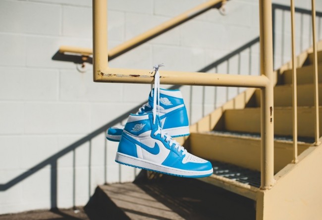 Air Jordan 1 Retro OG High “UNC/Powder Blue” 555088-117