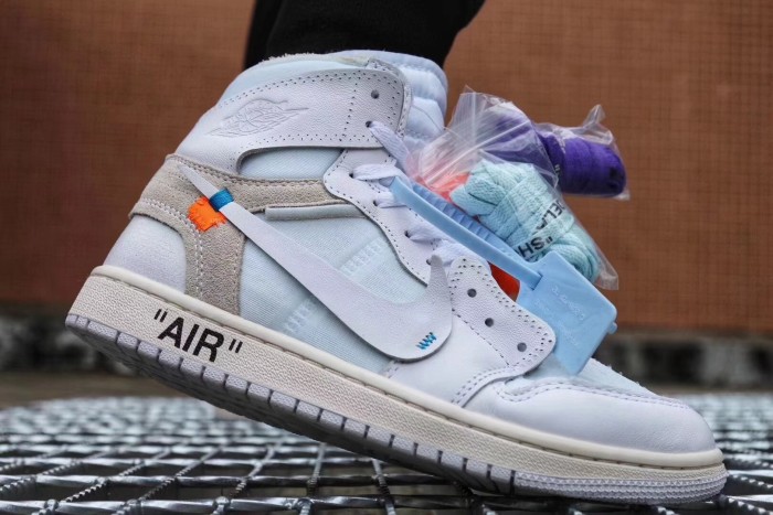 OFF-WHITE x Air Jordan 1 “White” AQ0818-100