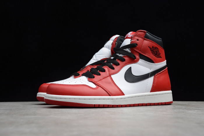 Air Jordan 1 Retro Hi OG Chicago 555088-101