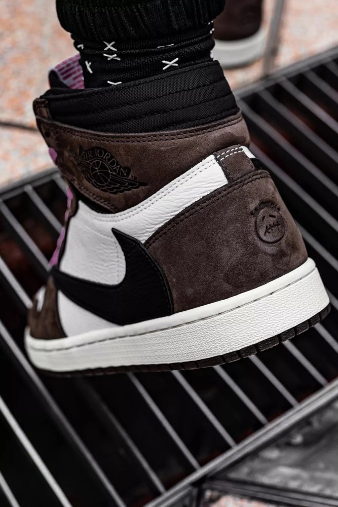 Travis Scott x Nike Air Jordan 1 Retro High “Cactus Jack” CD4487-100