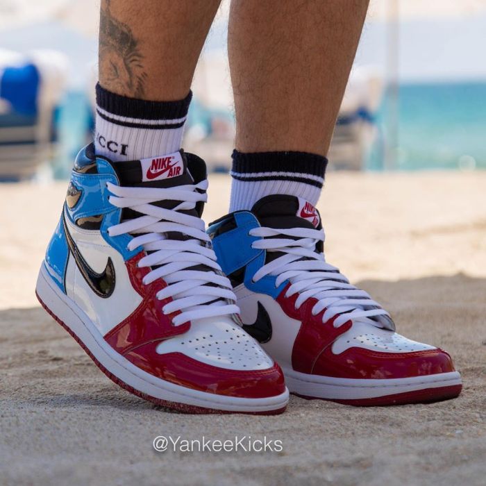 Air Jordan 1 High OG “Fearless” CK5666-100