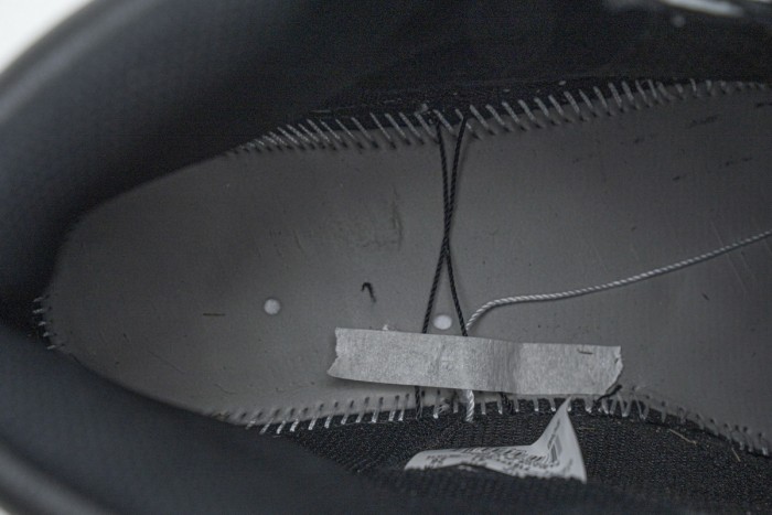 Fragment x Air Jordan 1 High OG 716371-040