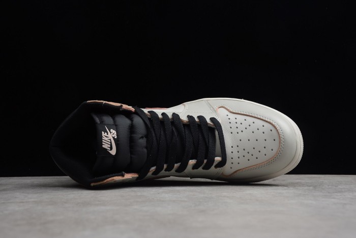 SB x Air Jordan 1 Retro High OG “Light Bone” CD6578-006