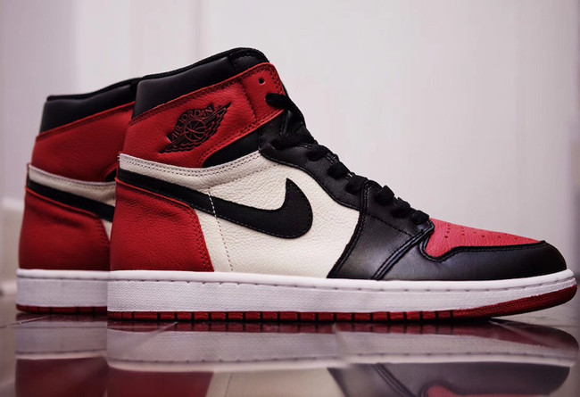 Air Jordan 1 Retro High OG “Bred Toe” 555088-610