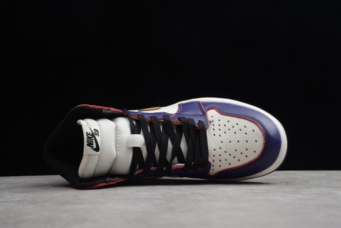 SB x Air Jordan 1 Retro High OG “Court Purple” CD6578-507