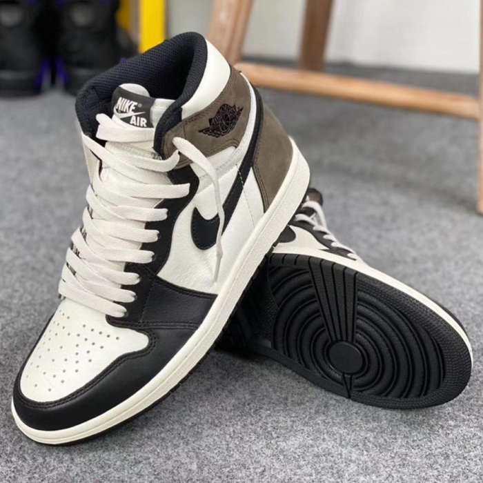 Air Jordan 1 High OG “Dark Mocha” 555088-105