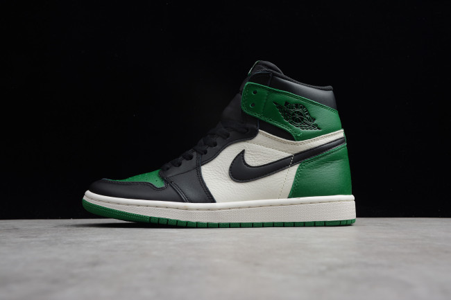 Air Jordan 1 “Pine Green” 555088-302