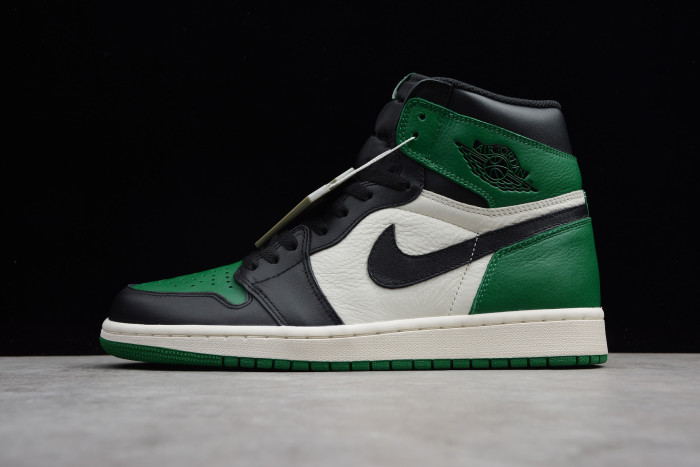 Air Jordan 1 “Pine Green” 555088-302