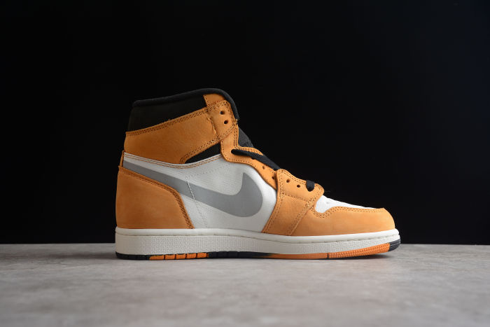 Air Jordan 1 Element Gore- Tex Light Curry DB2889-700