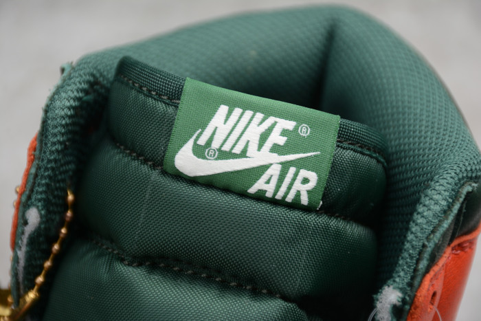 SoleFly x Air Jordan 1“Miami Art Basel” AV3905-138