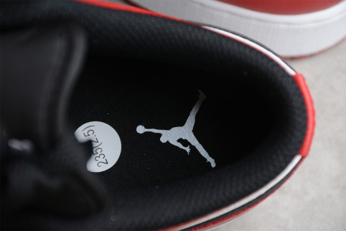 Air Jordan 1 Low “Red Toe” 553558/553560-612