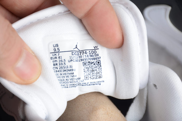 Air Jordan Low Panda Black White DC0774-100