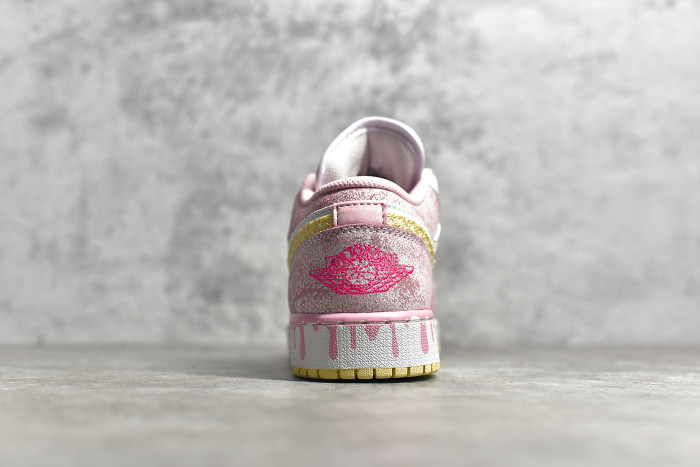 Air Jordan 1 Low Punch Paint CW7104-601