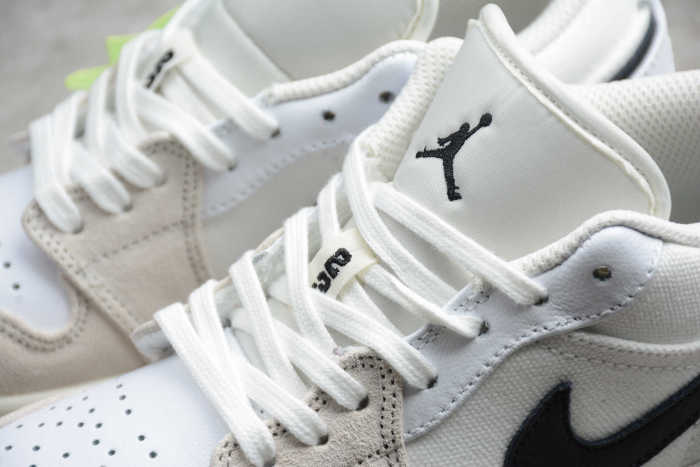 Air Jordan 1 Low 'Astrograbber' DC3533-100