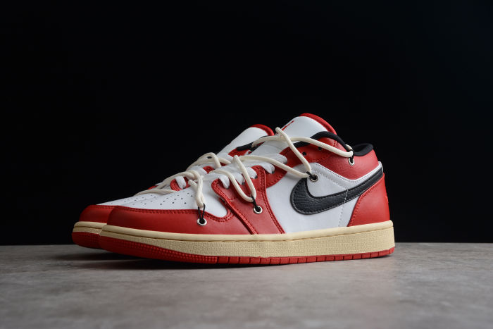 Air Jordan 1 Low Black Red Chicago 553558-118