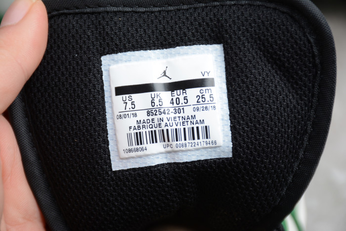 Air Jordan 1 Mid Pine Green 852542-301