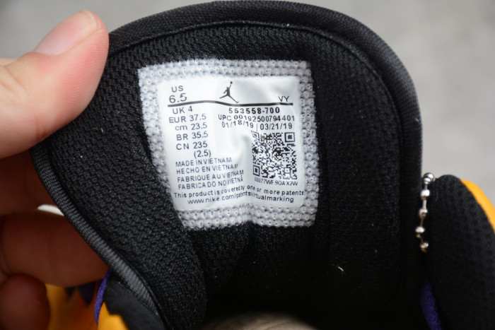 Air Jordan 1 Low Mystic Green 553558-700