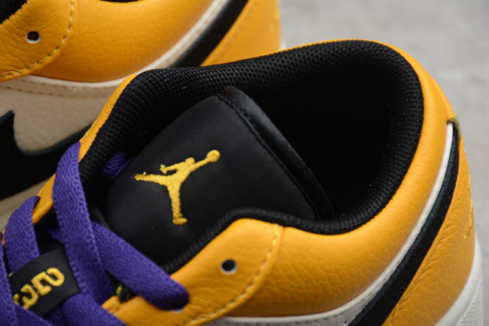 Air Jordan 1 Low Mystic Green 553558-700