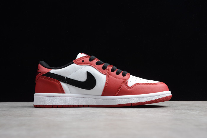 Air Jordan 1 Retro Low OG 'Chicago' 705329-600